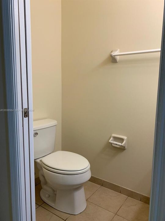 出租: $2,850 (3 贝兹, 2 浴室, 1335 平方英尺)