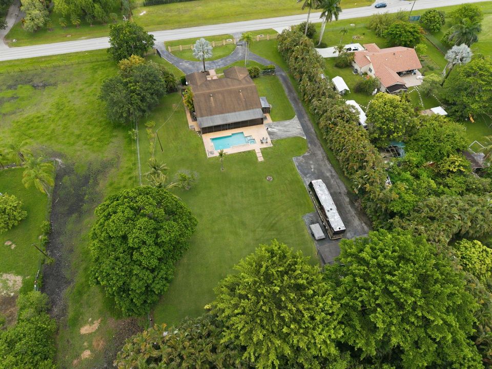 Aerial view backyard/land