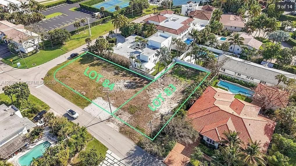 For Sale: $2,400,000 (0.19 acres)