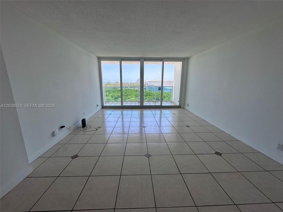 Living / dining room