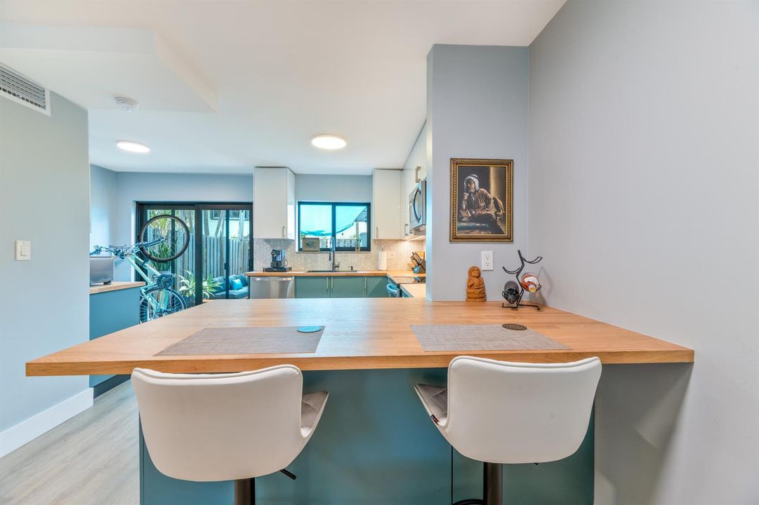 20260615 - 308 City View Drive - MR-11