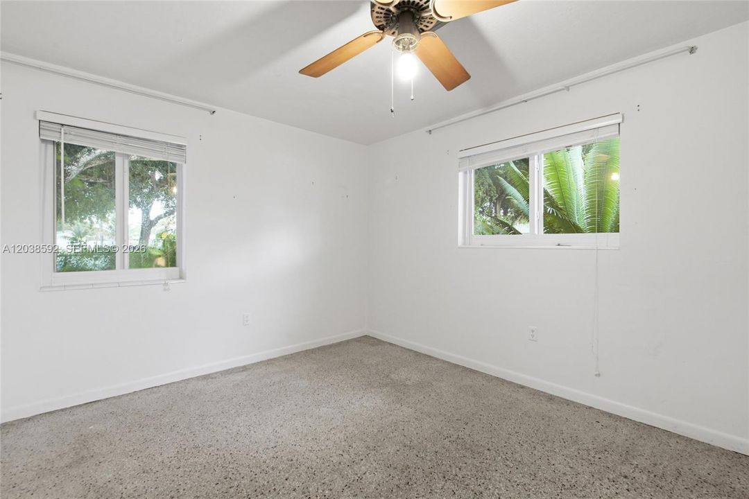 For Sale: $475,000 (3 beds, 2 baths, 1806 Square Feet)