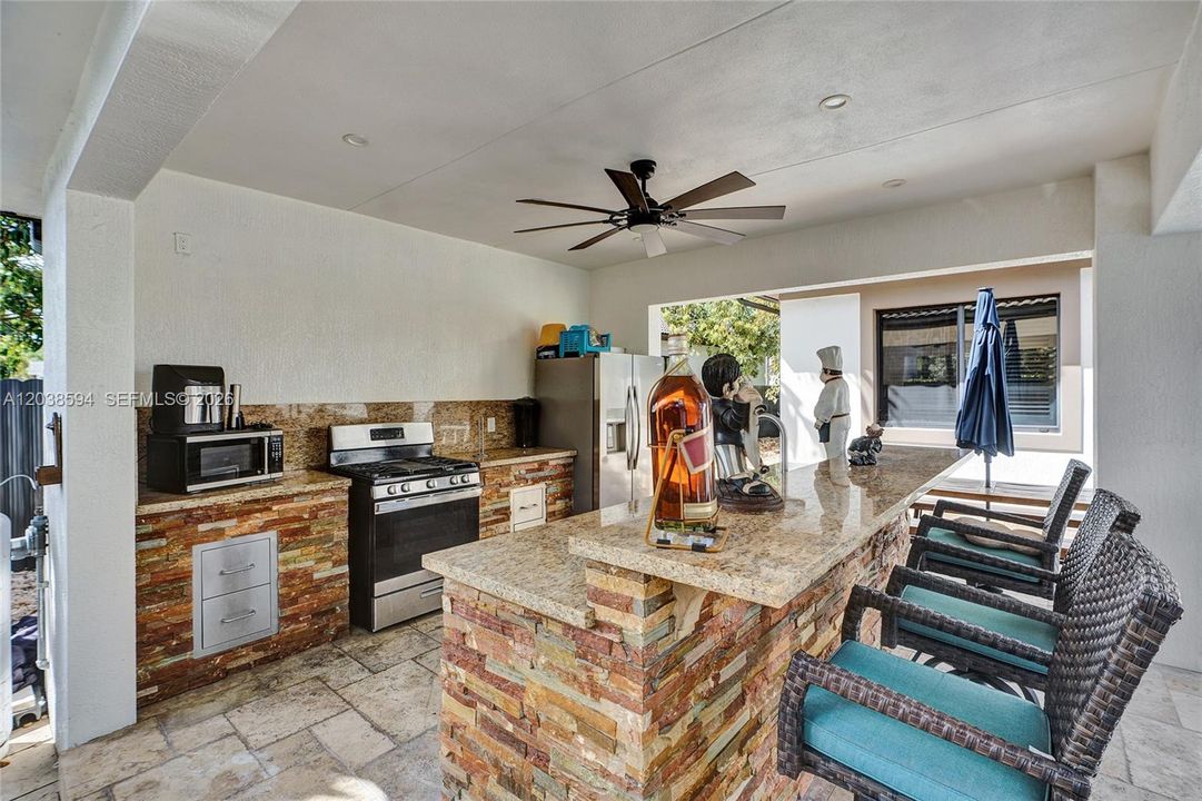 For Sale: $1,499,000 (5 beds, 4 baths, 3529 Square Feet)
