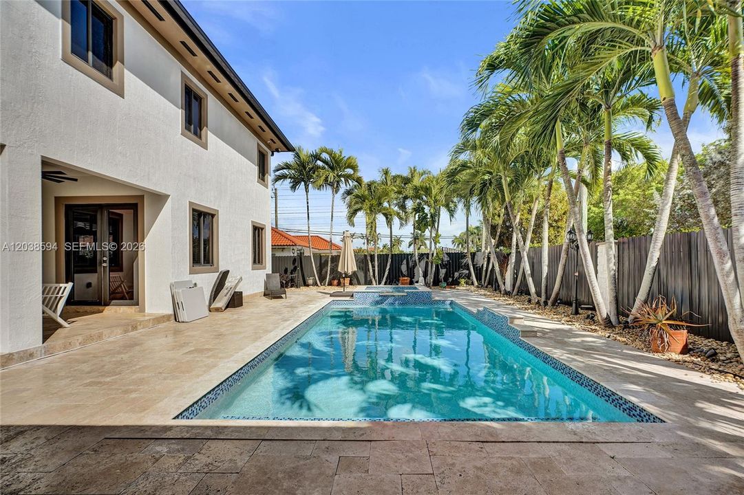 For Sale: $1,499,000 (5 beds, 4 baths, 3529 Square Feet)