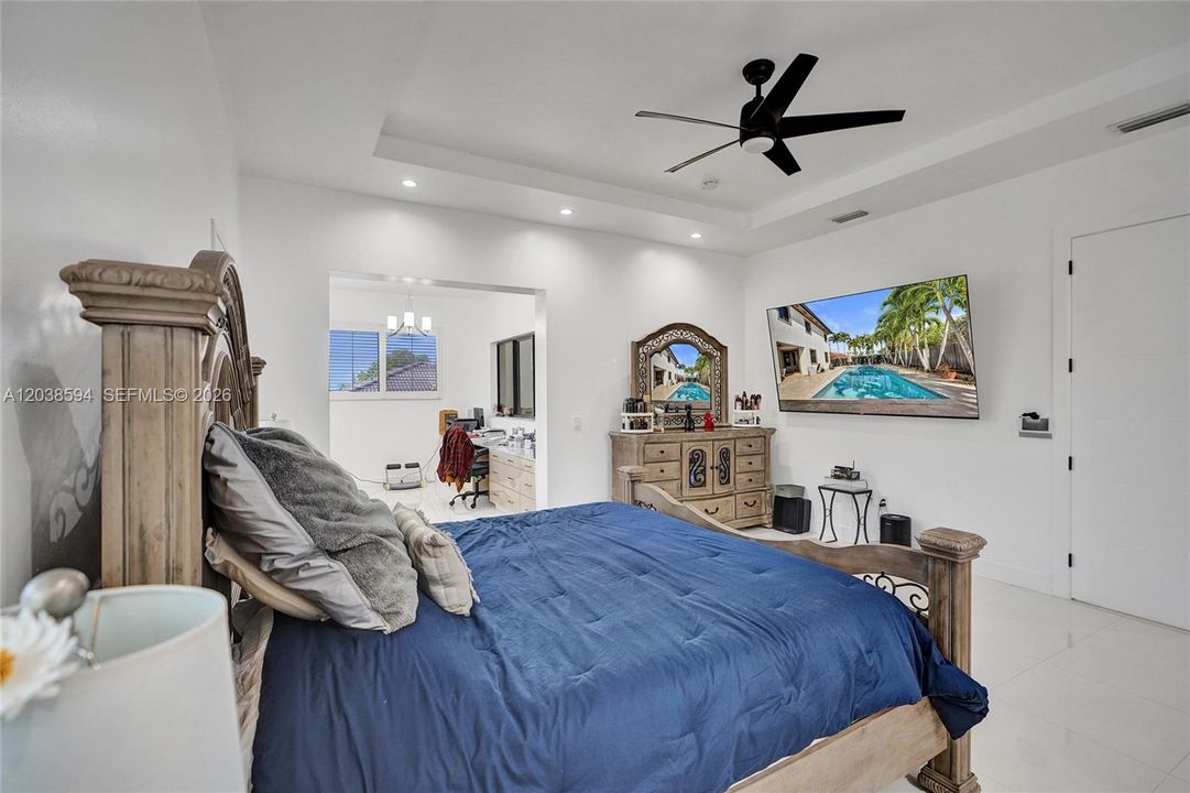 For Sale: $1,499,000 (5 beds, 4 baths, 3529 Square Feet)