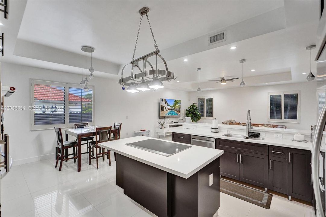 For Sale: $1,499,000 (5 beds, 4 baths, 3529 Square Feet)