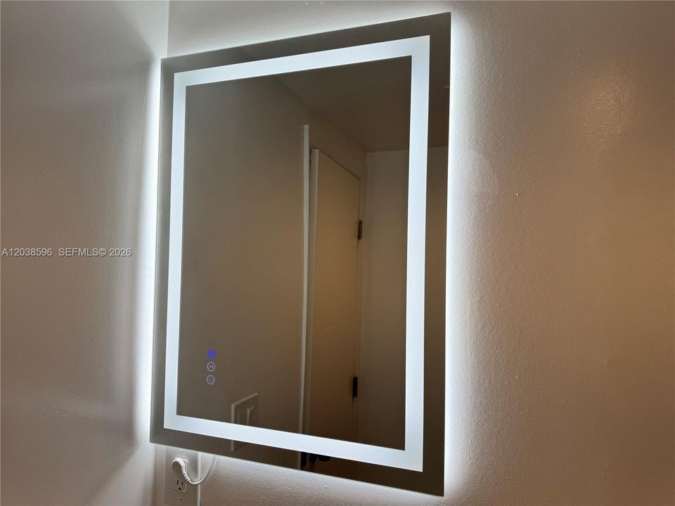 В аренду: $1,950 (2 спален, 1 ванн, 1600 Квадратных фут)