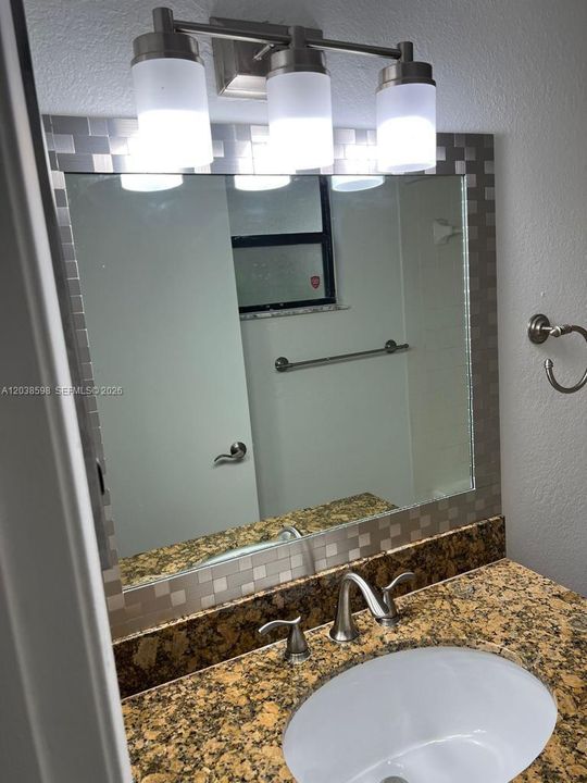 В аренду: $2,250 (3 спален, 2 ванн, 1156 Квадратных фут)