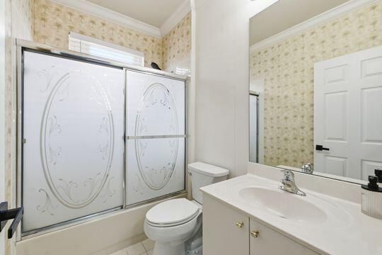 2nd Bathroom
