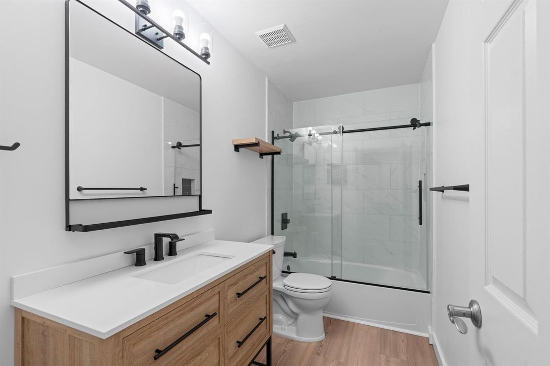 3961 Crescent Creek Place - Bathroom 2