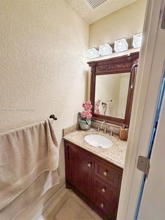 For Sale: $449,950 (3 beds, 2 baths, 1635 Square Feet)