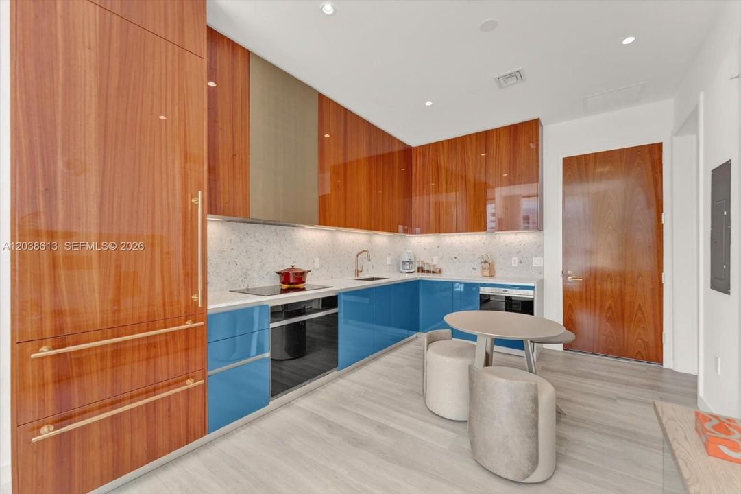 En Venta: $1,820,000 (2 camas, 2 baños, 886 Pies cuadrados)