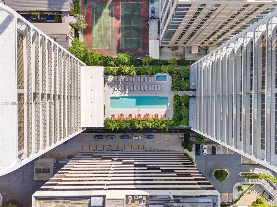 En Venta: $1,820,000 (2 camas, 2 baños, 886 Pies cuadrados)