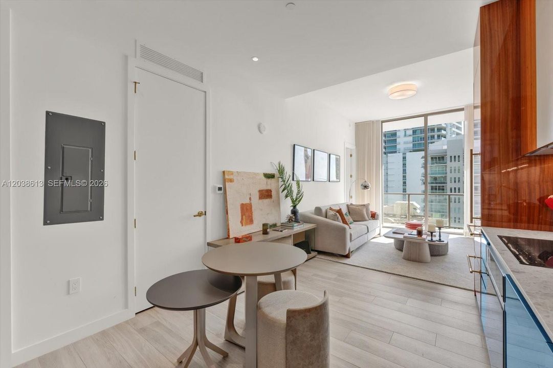 En Venta: $1,820,000 (2 camas, 2 baños, 886 Pies cuadrados)