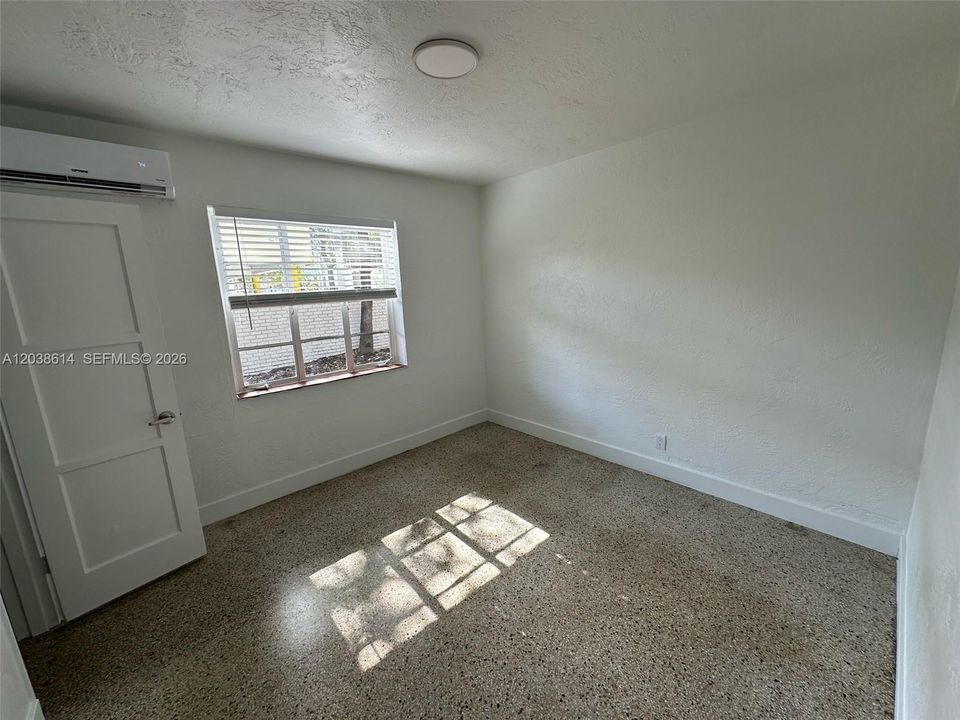 В аренду: $1,650 (1 спален, 1 ванн, 550 Квадратных фут)