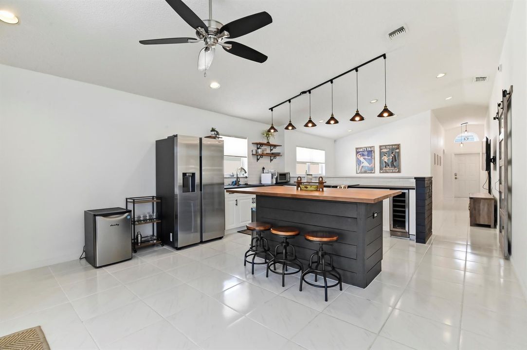 13 Kitchen 02