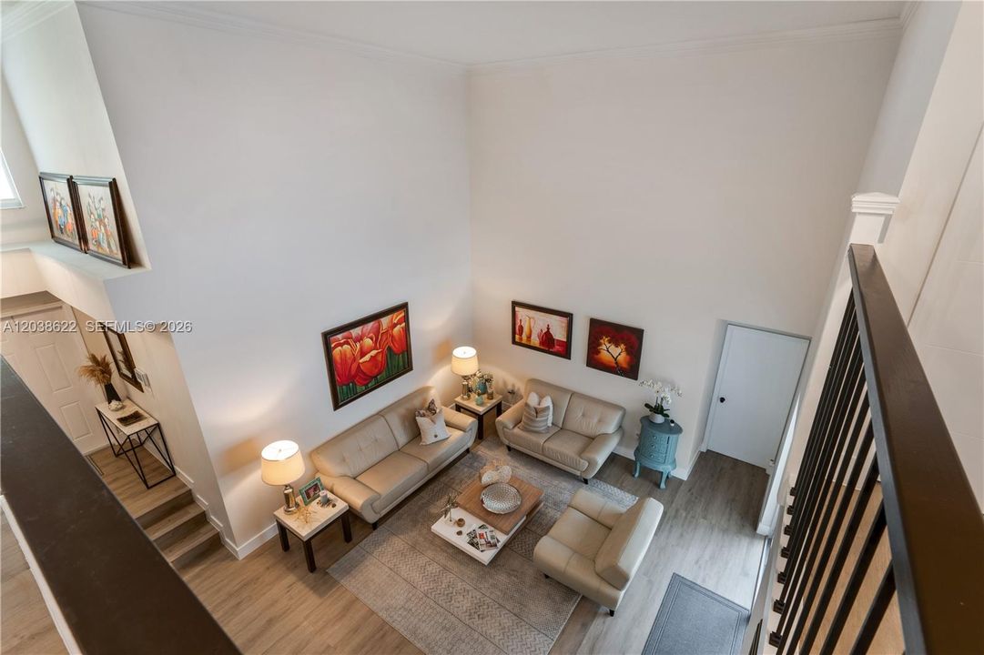 На продажу: $1,225,000 (5 спален, 3 ванн, 2930 Квадратных фут)