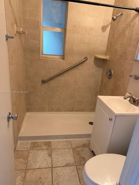 В аренду: $2,550 (3 спален, 1 ванн, 1308 Квадратных фут)