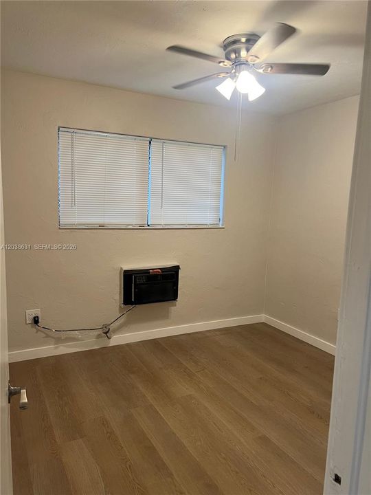 For Rent: $1,450 (1 beds, 1 baths, 500 Square Feet)