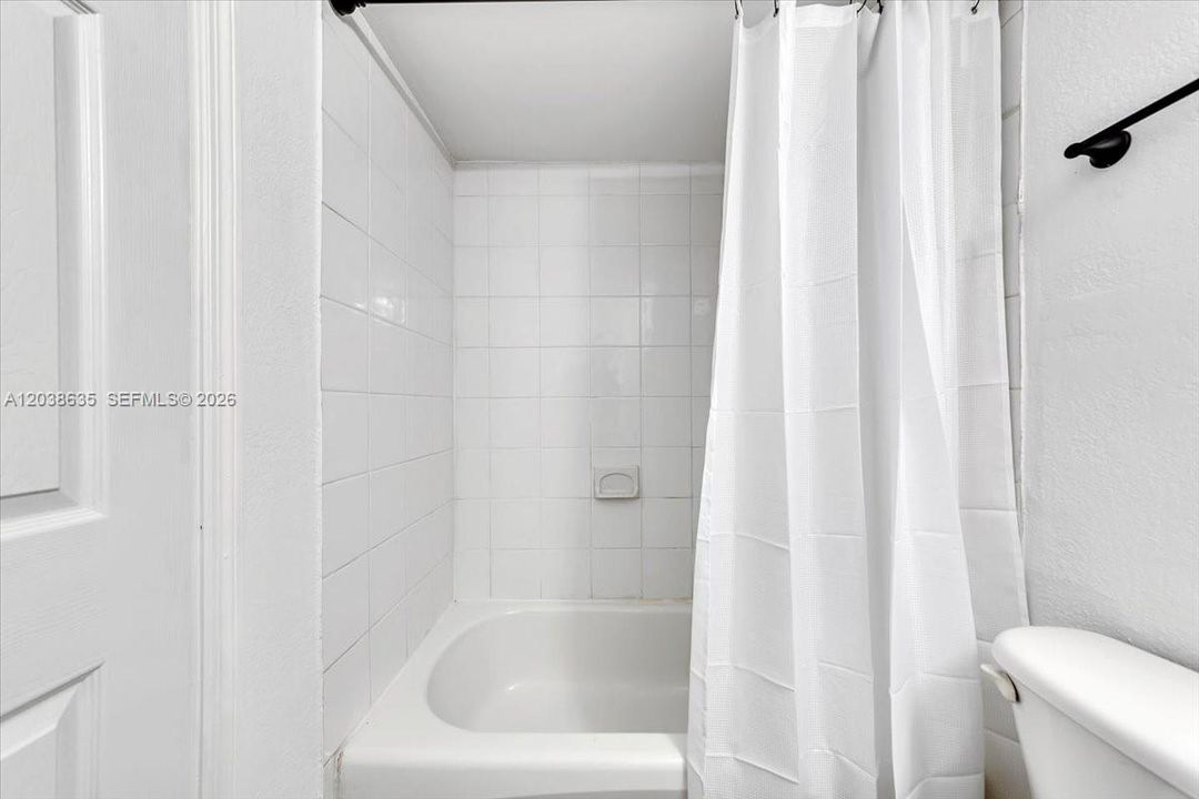 В аренду: $1,800 (1 спален, 1 ванн, 622 Квадратных фут)