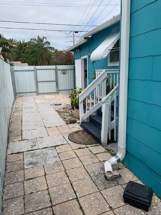For Sale: $579,000 (0 beds, 0 baths, 1814 Square Feet)