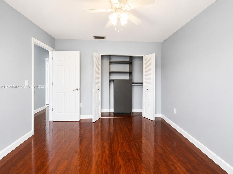For Rent: $2,900 (3 beds, 2 baths, 1811 Square Feet)