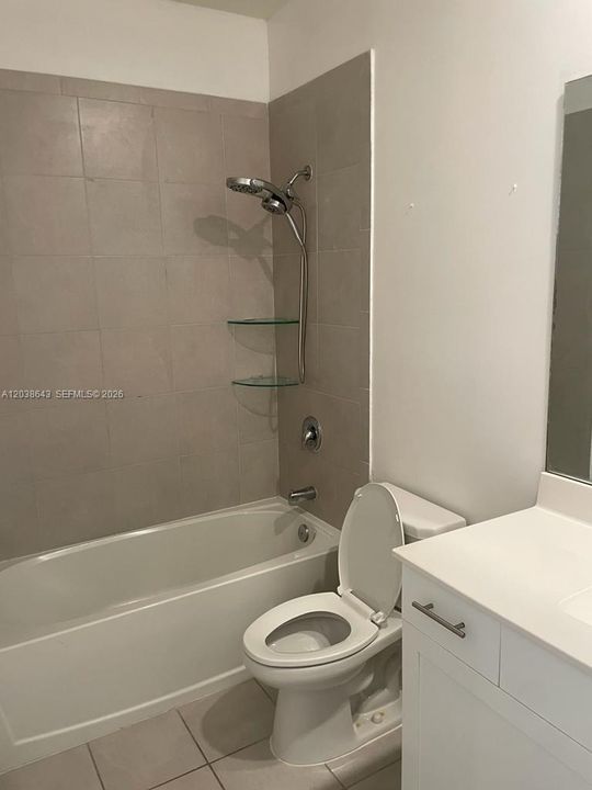 En Venta: $499,000 (3 camas, 2 baños, 1650 Pies cuadrados)