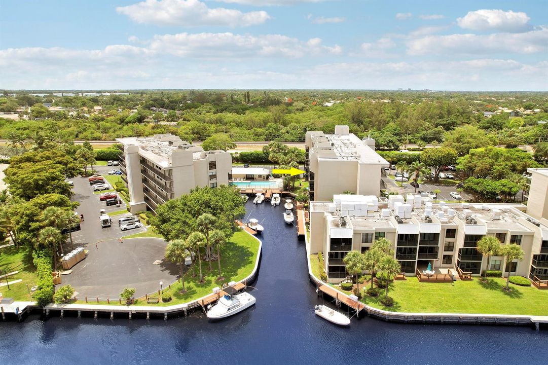20 Royal Palm Way 204 Aerial