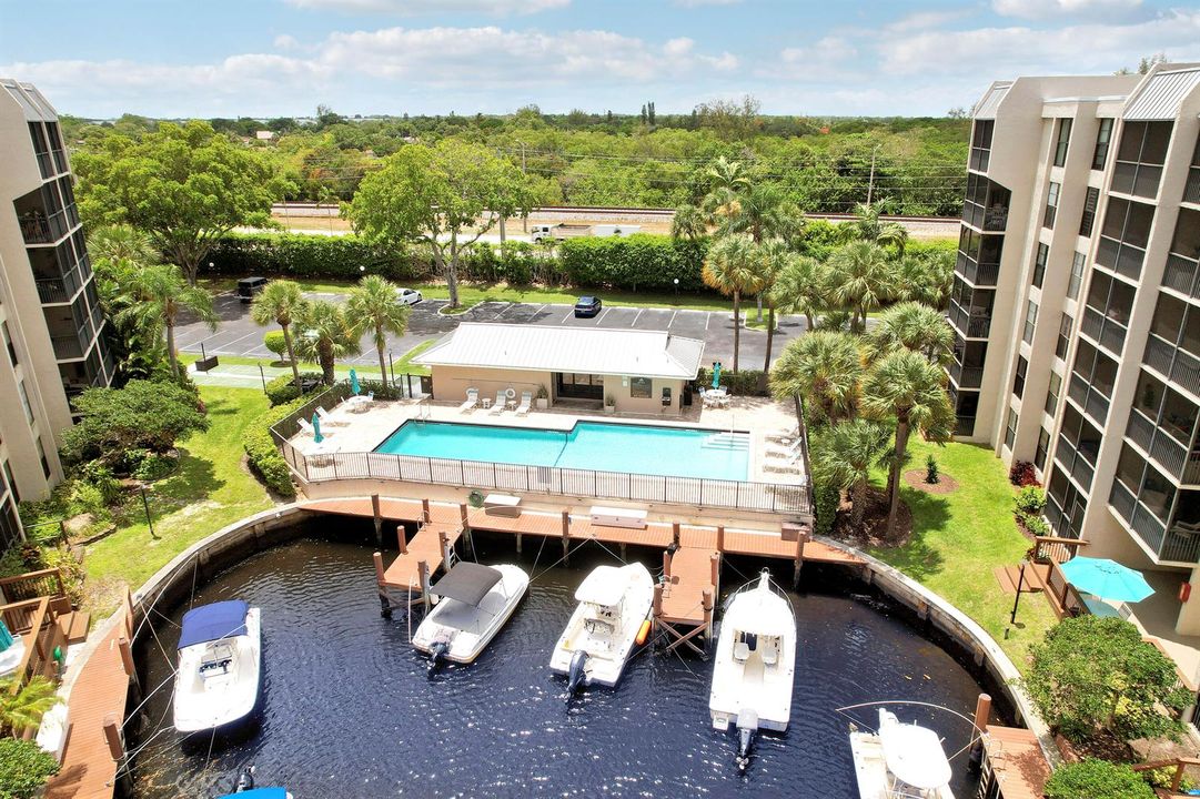 20 Royal Palm Way 204 Aerial