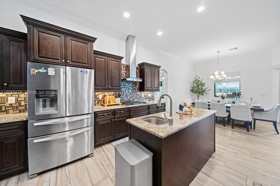 For Sale: $1,285,000 (3 beds, 3 baths, 2531 Square Feet)