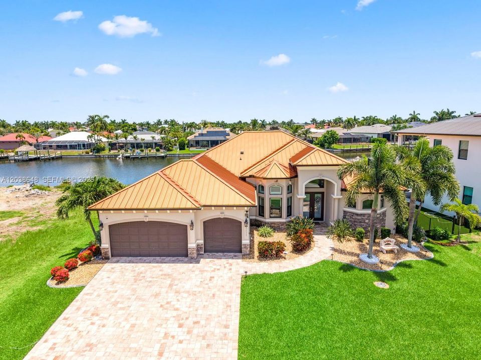 For Sale: $1,285,000 (3 beds, 3 baths, 2531 Square Feet)