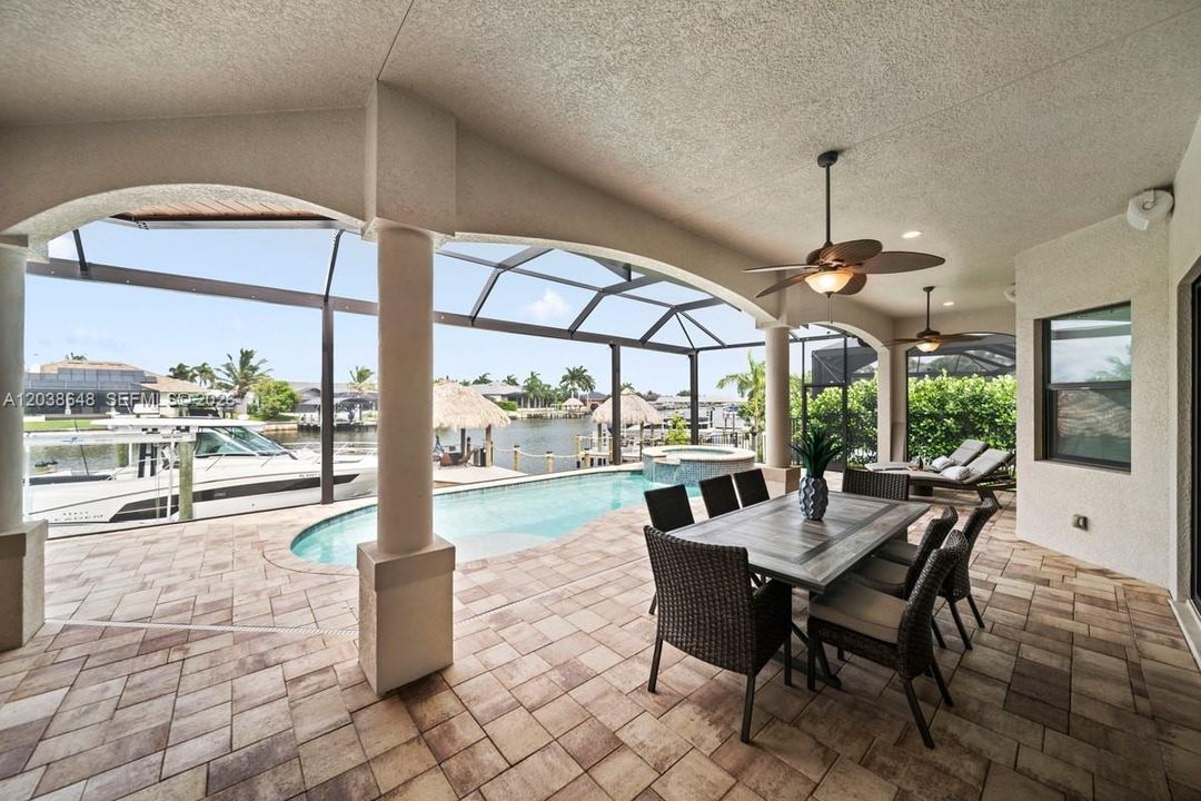 For Sale: $1,285,000 (3 beds, 3 baths, 2531 Square Feet)