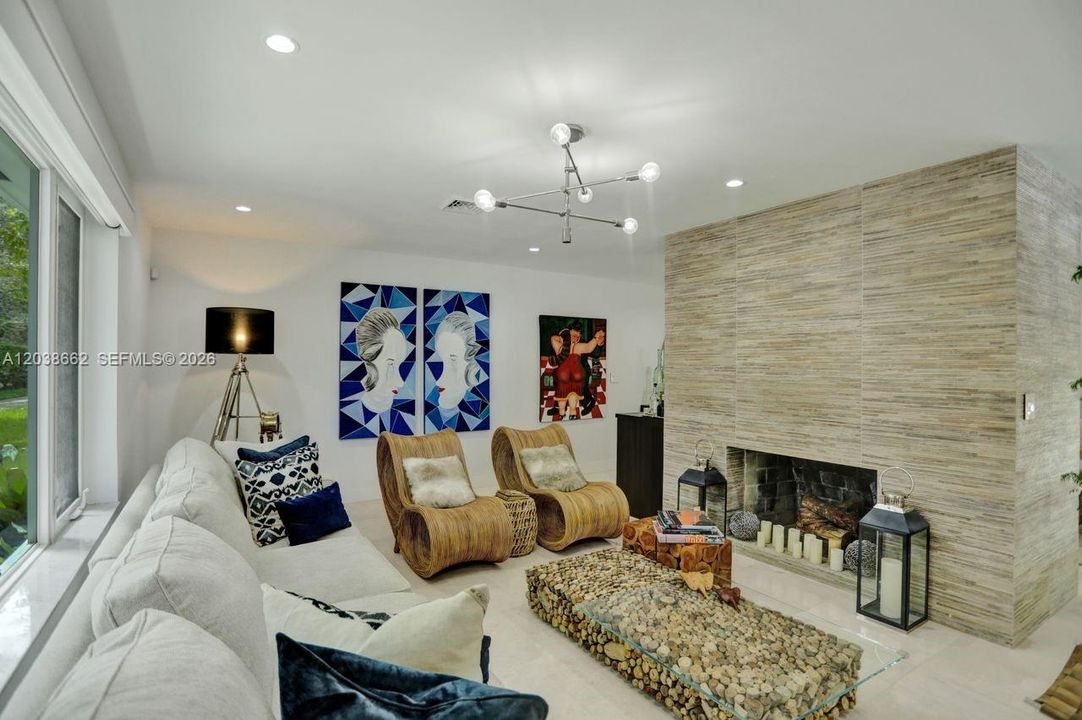 For Sale: $2,950,000 (4 beds, 3 baths, 2834 Square Feet)