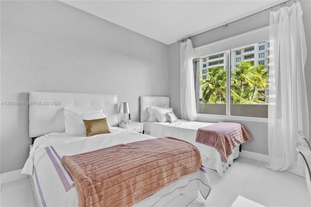 В аренду: $7,200 (2 спален, 2 ванн, 1546 Квадратных фут)