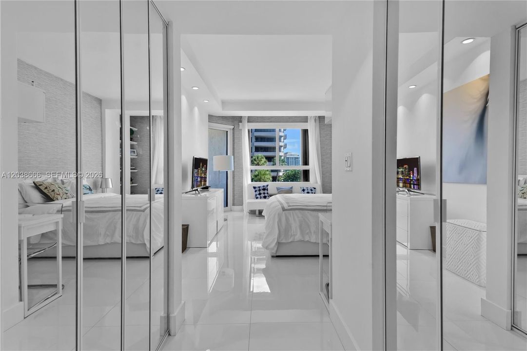 В аренду: $7,200 (2 спален, 2 ванн, 1546 Квадратных фут)