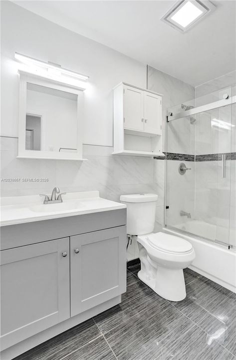 В аренду: $2,800 (2 спален, 2 ванн, 1100 Квадратных фут)