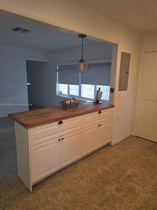SNACK COUNTER ADDS TO SPACE FOR FOOD PREPARATION