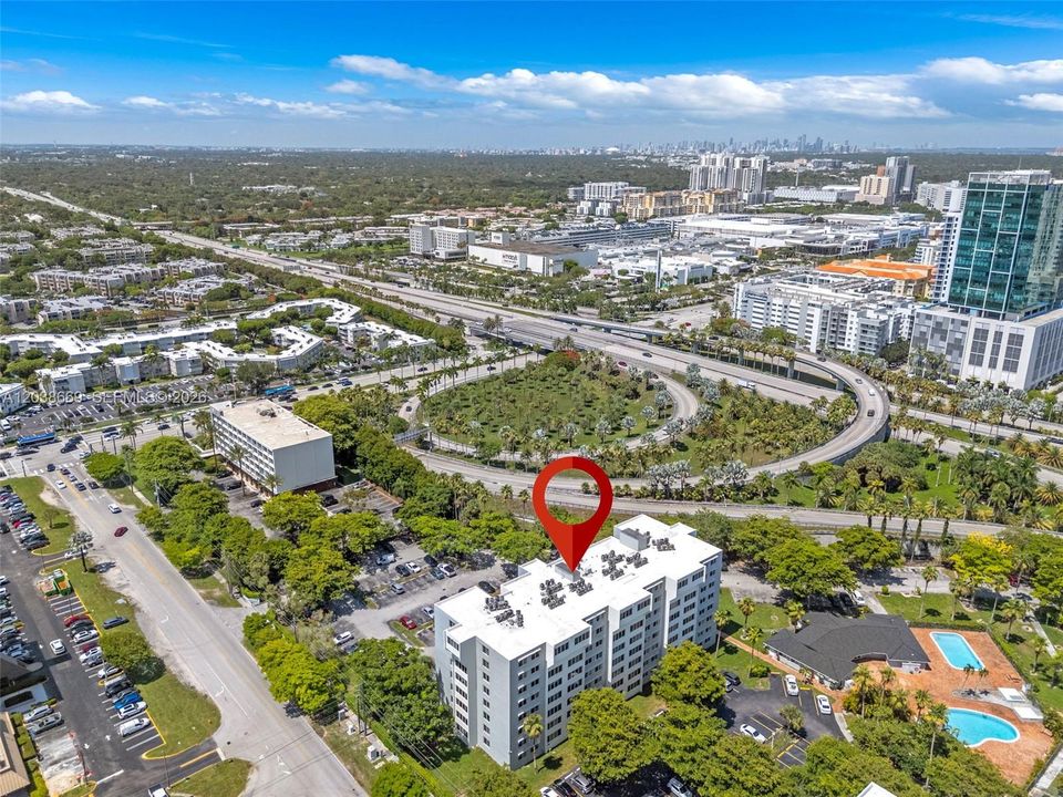 В аренду: $2,600 (3 спален, 2 ванн, 1205 Квадратных фут)