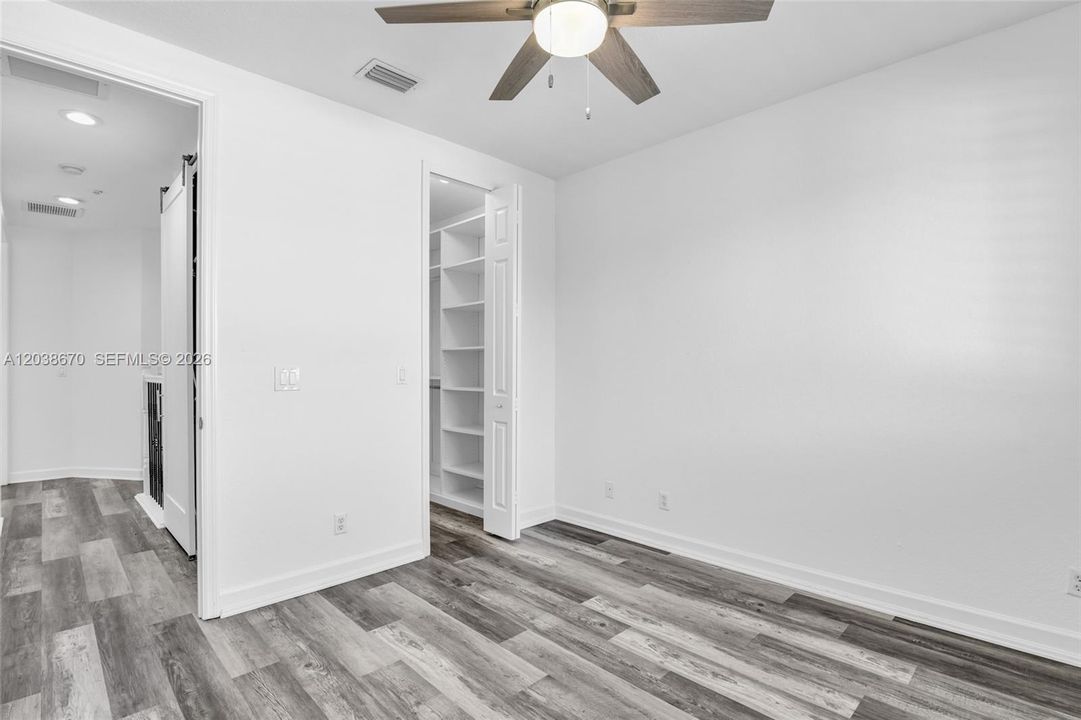 : $795,000 (4 camas, 3 baños, 2558 Pies cuadrados)