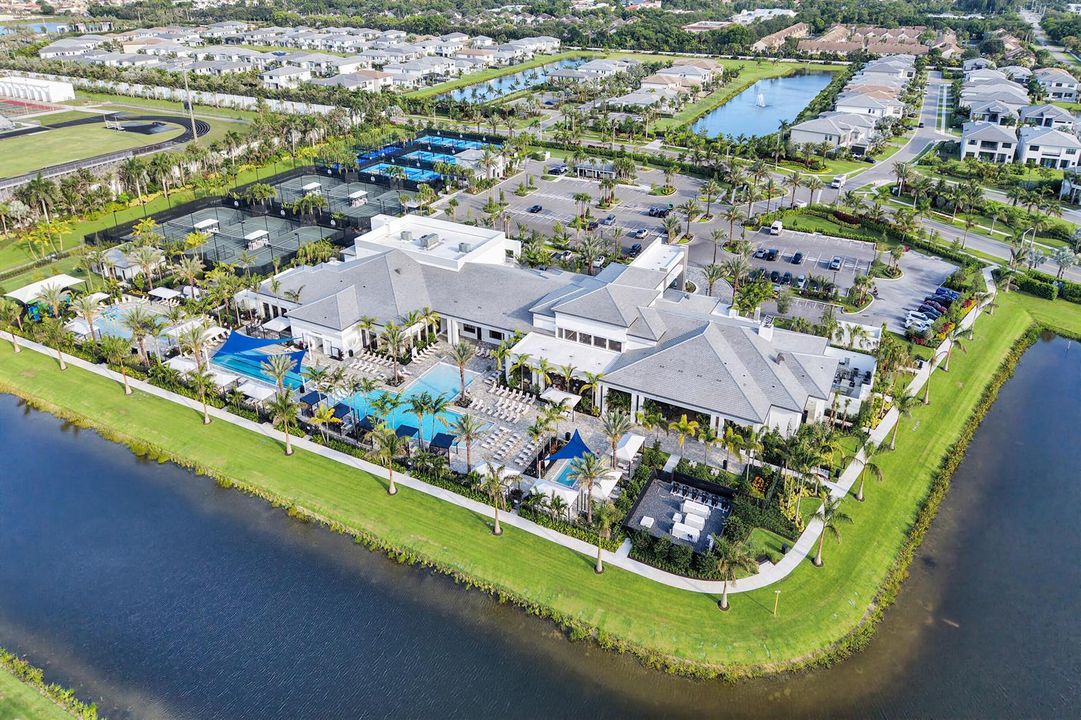 DJI_20260612183035_0071_D
