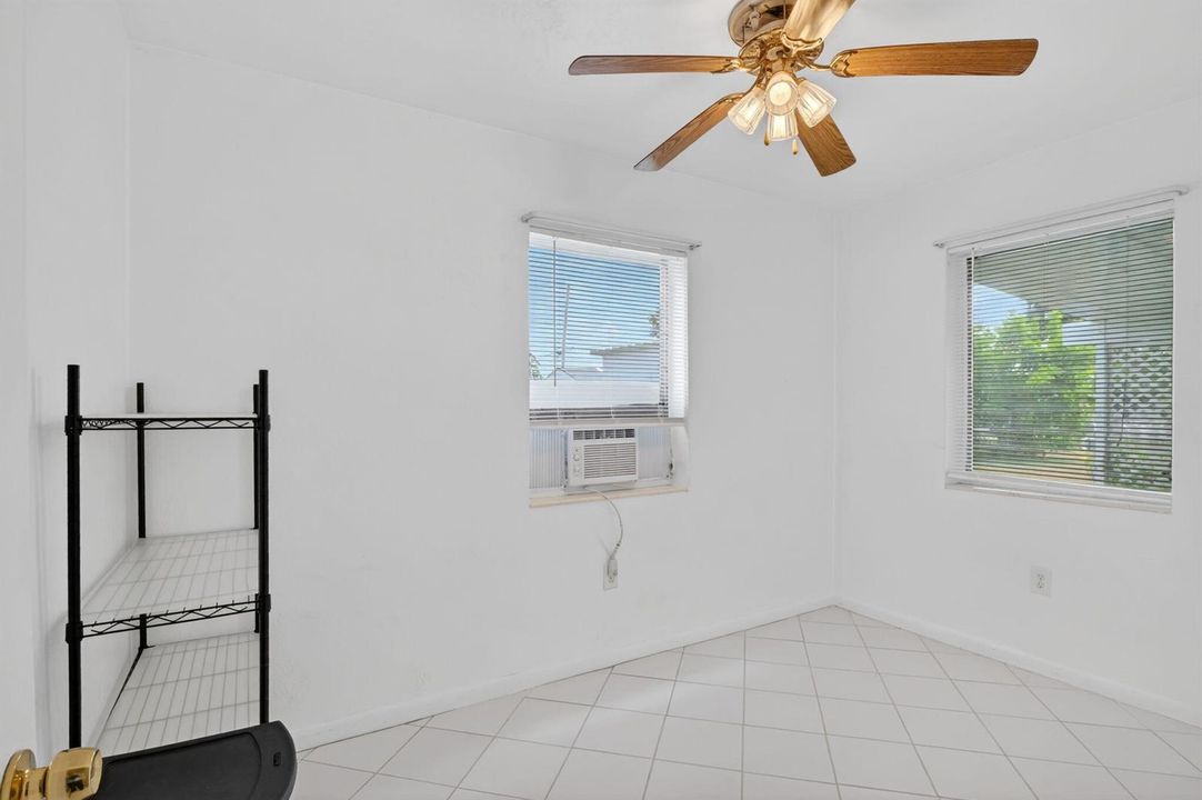 55-web-or-mls-P1293473