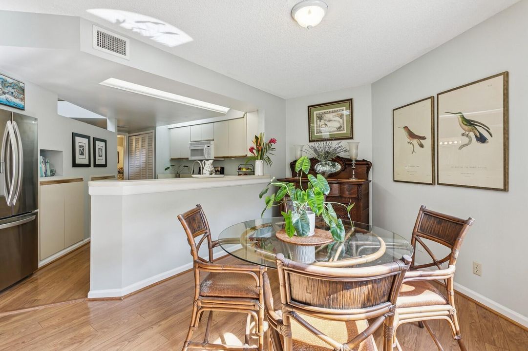 Dining/Kitchen