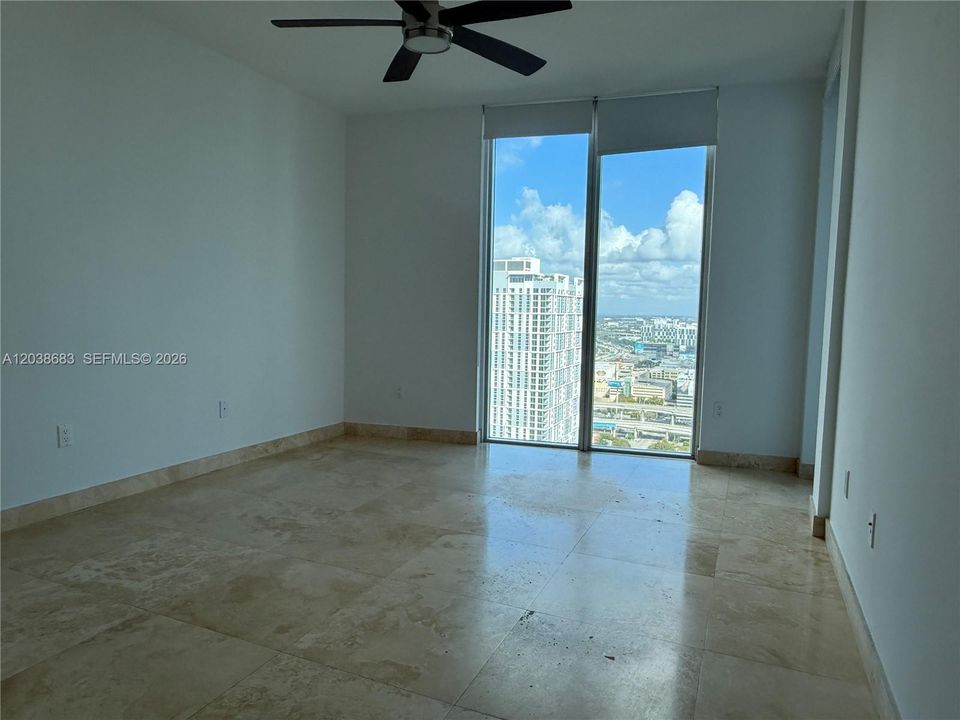 В аренду: $4,950 (3 спален, 3 ванн, 1486 Квадратных фут)