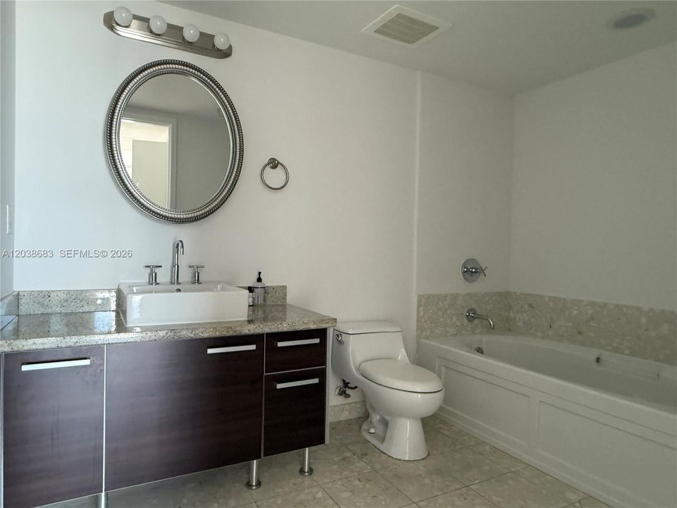 В аренду: $4,950 (3 спален, 3 ванн, 1486 Квадратных фут)