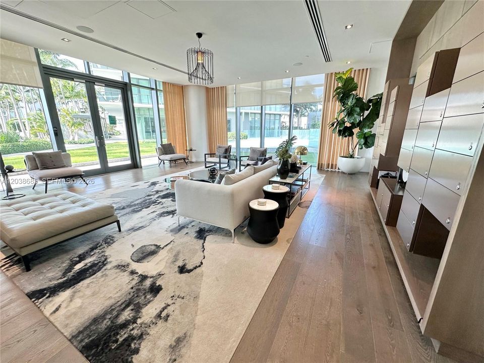 В аренду: $6,500 (2 спален, 3 ванн, 1193 Квадратных фут)