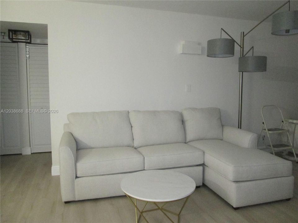 В аренду: $3,200 (2 спален, 2 ванн, 1507 Квадратных фут)