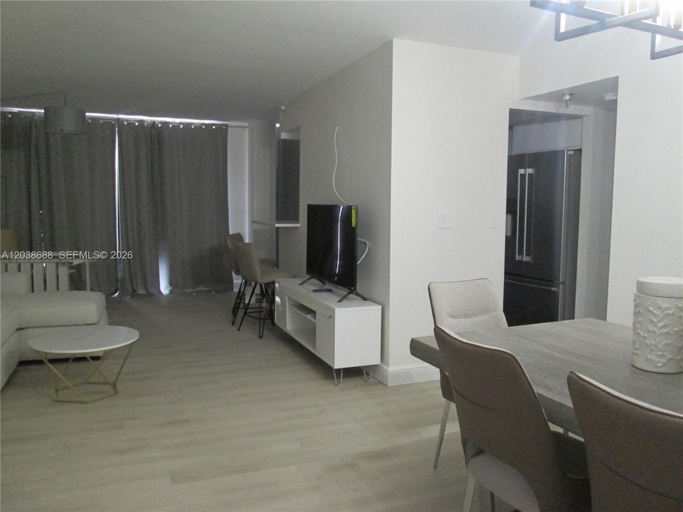 В аренду: $3,200 (2 спален, 2 ванн, 1507 Квадратных фут)