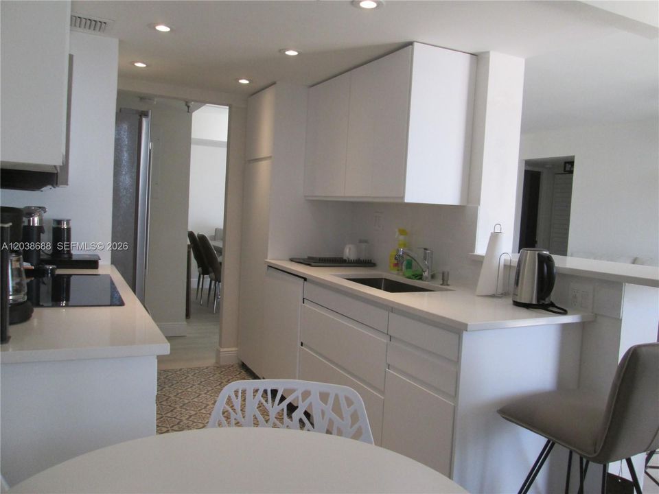 В аренду: $3,200 (2 спален, 2 ванн, 1507 Квадратных фут)