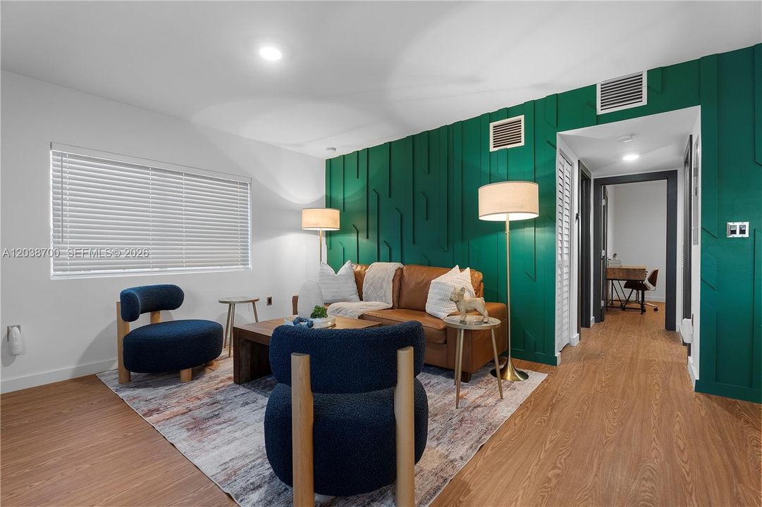 В аренду: $3,300 (3 спален, 2 ванн, 1130 Квадратных фут)
