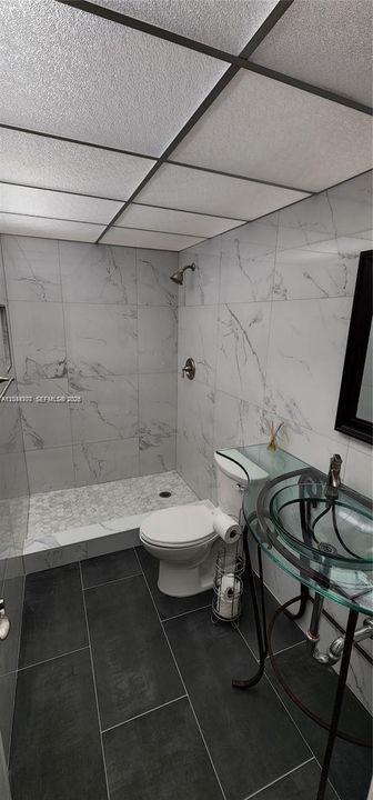 В аренду: $2,250 (2 спален, 2 ванн, 907 Квадратных фут)